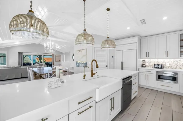 $5,750,000 | 316 Beach Road, Sarasota, FL 34242