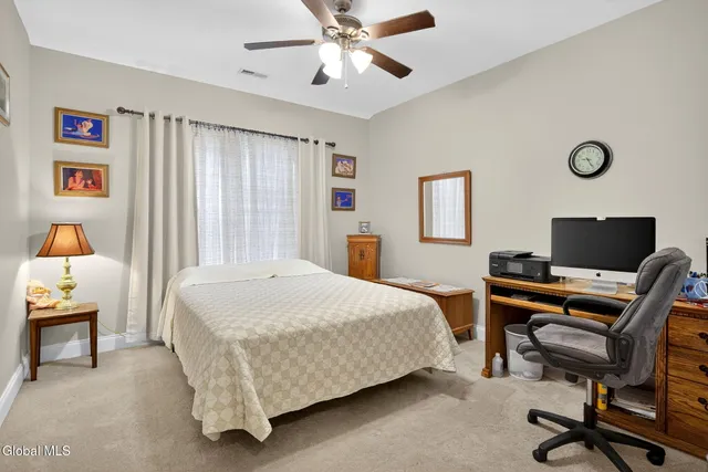 $419,800 | 807 Valley Pointe Drive, Niskayuna, NY 12309