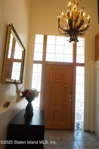 $1,529,000 | 249 Ridgecrest Avenue | Eltingville