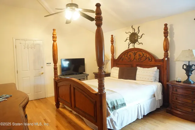 $1,529,000 | 249 Ridgecrest Avenue | Eltingville