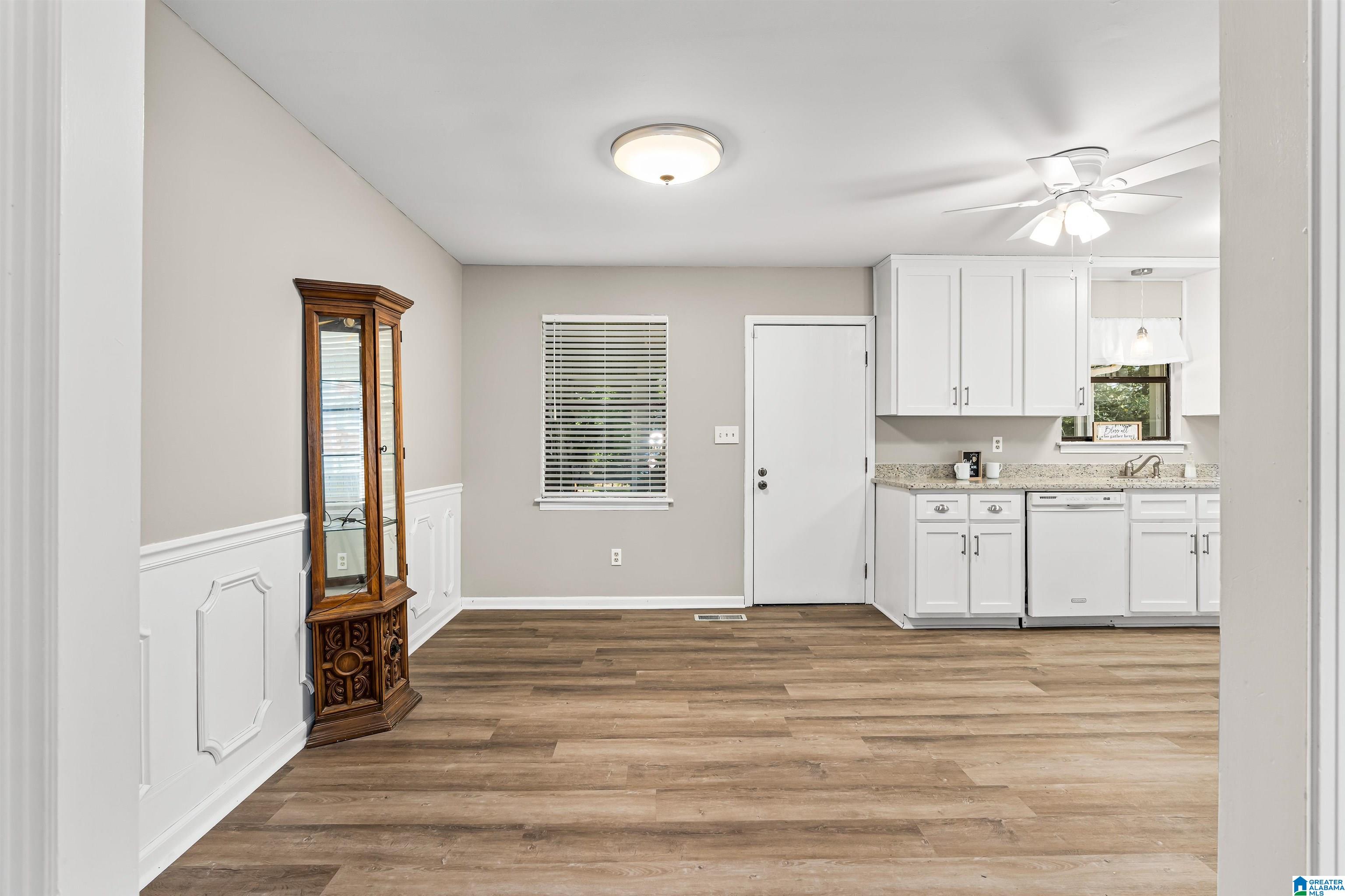 2141 Brewster Road Birmingham, AL 35235 - Photo 8 of 28