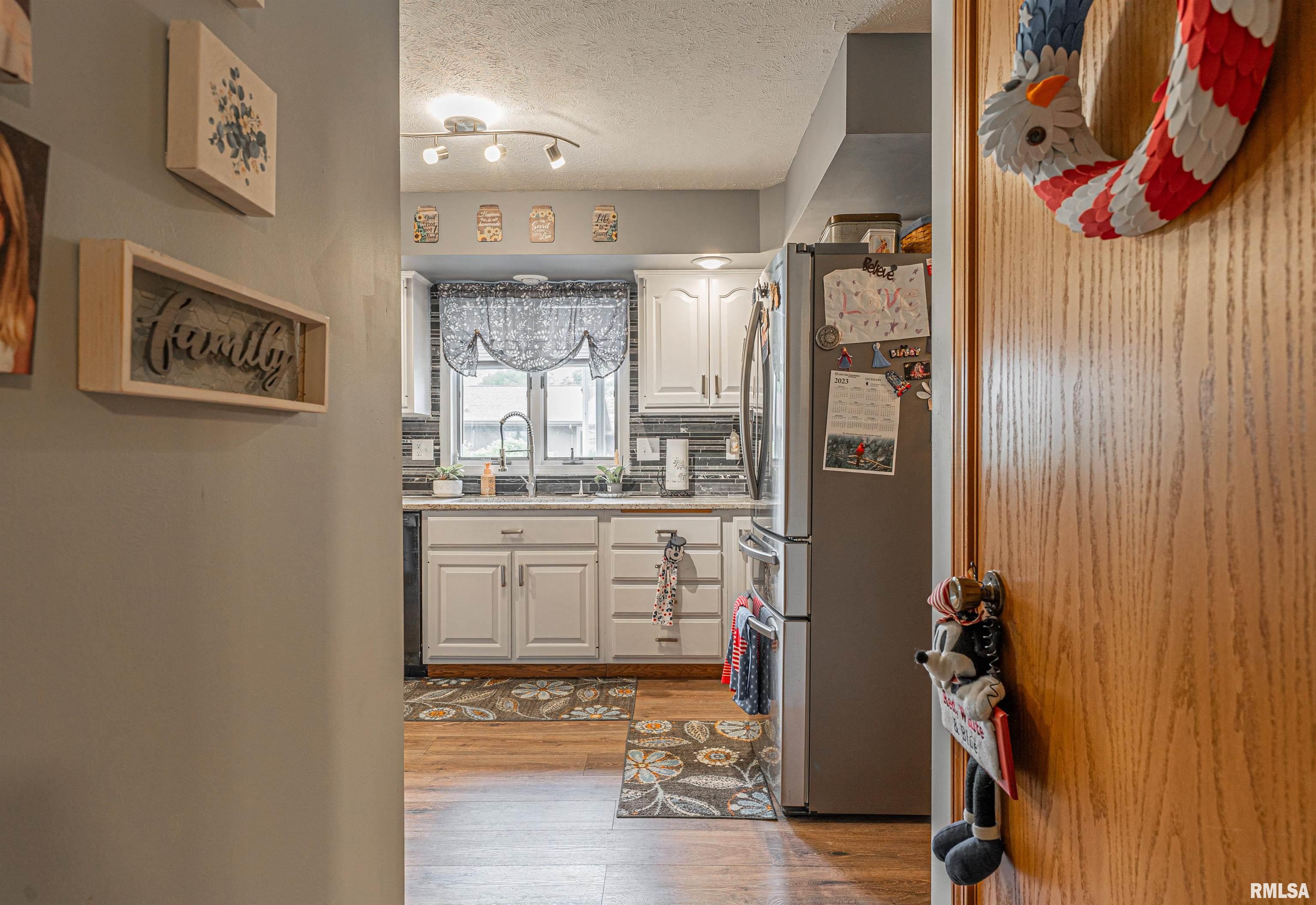 306 Southwest 5th Street Atlanta, IL 61723 - Photo 11 of 41 Gallery Image 11