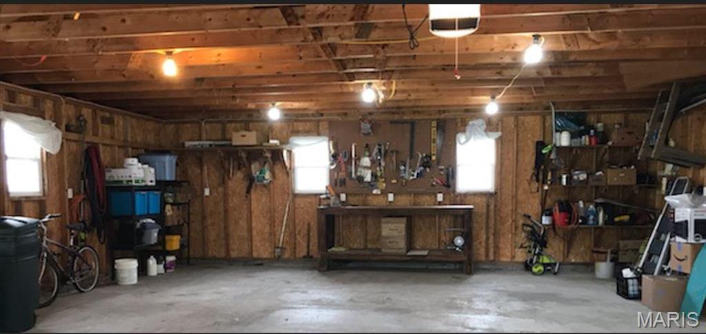1221 Mary Irene Road New Baden, IL 62265 - Photo 9 of 18