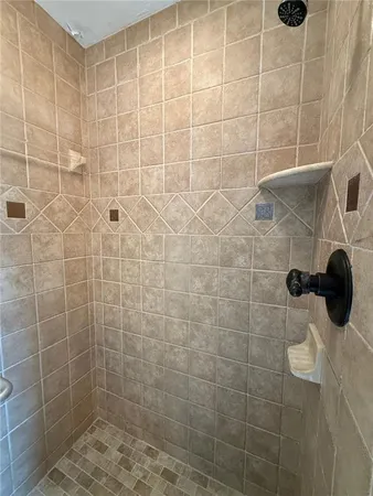 $2,400 | 4701 Northeast 7th Avenue, Ocala, FL 34479