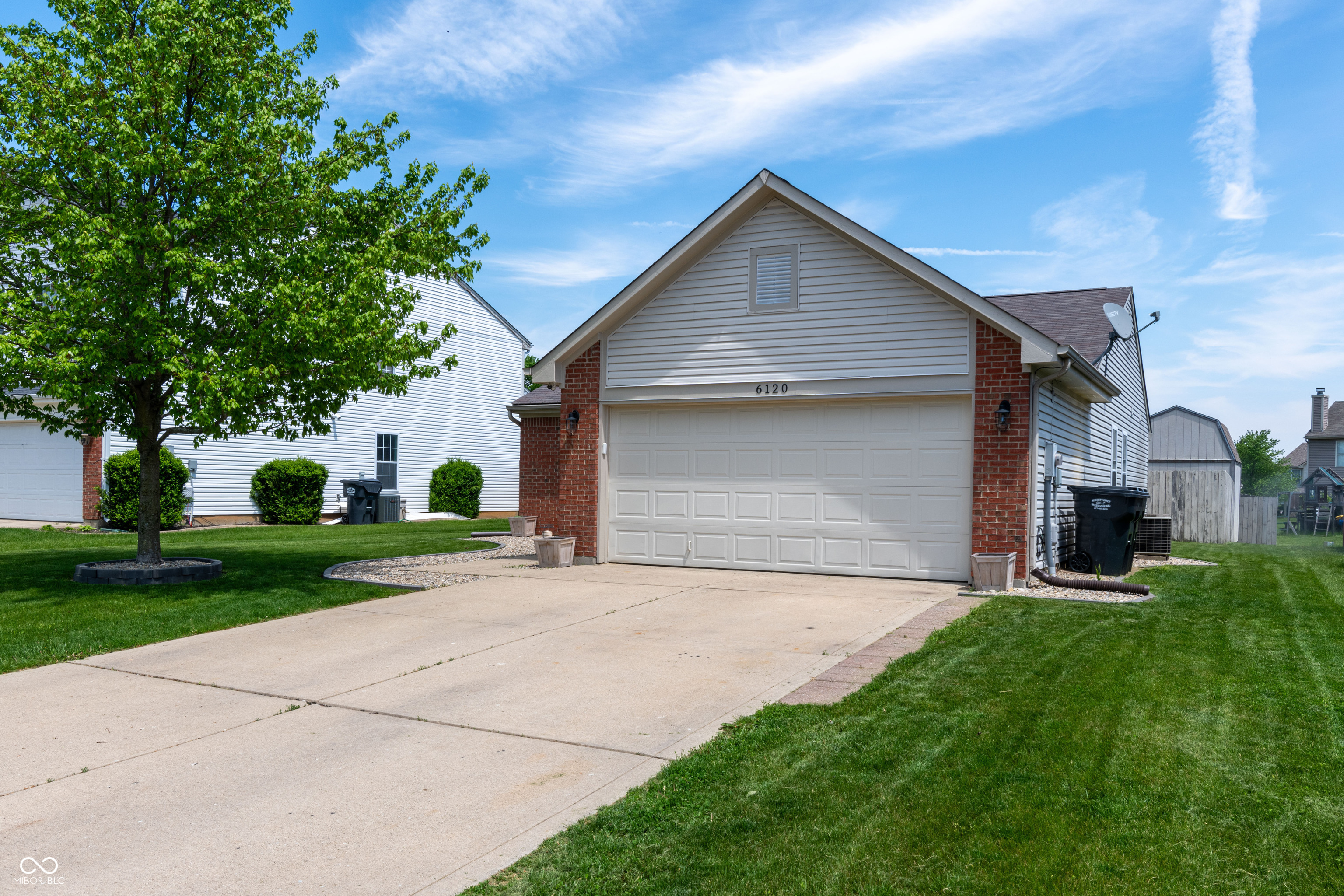 6120 Rocky Road Anderson, IN 46013 - Photo 2 of 28