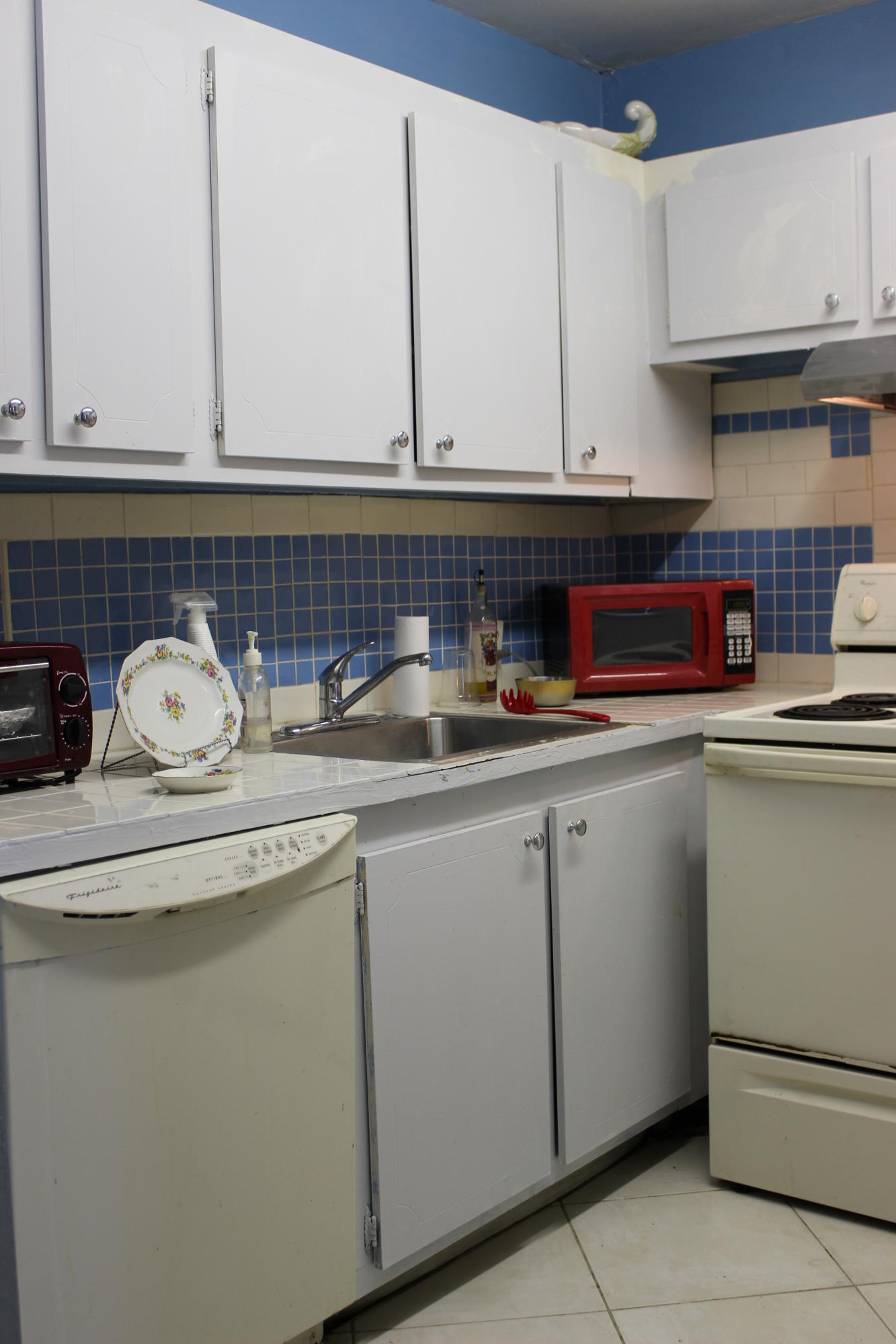 92 Dorset C Boca Raton, FL 33434 - Photo 13 of 28 IMG_9616