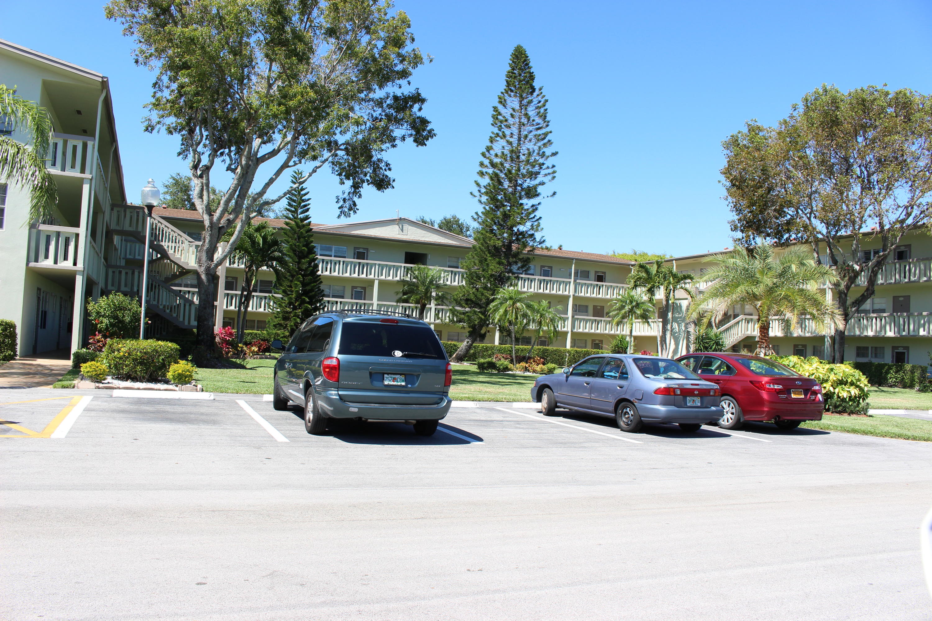 92 Dorset C Boca Raton, FL 33434 - Photo 21 of 28 IMG_9633