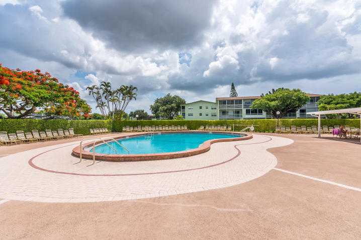 92 Dorset C Boca Raton, FL 33434 - Photo 25 of 28 20180405001531014