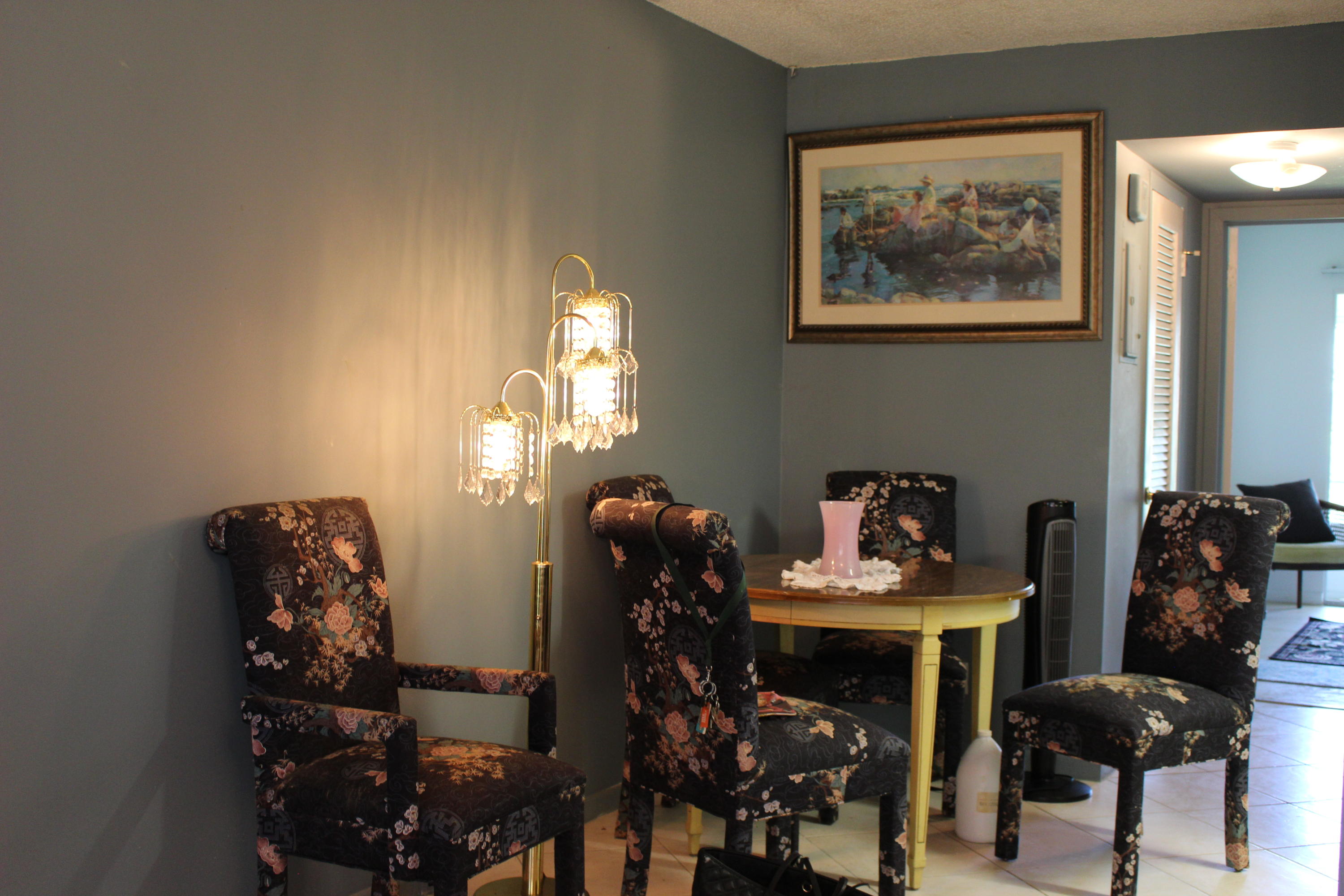 92 Dorset C Boca Raton, FL 33434 - Photo 6 of 28 DINING AREA