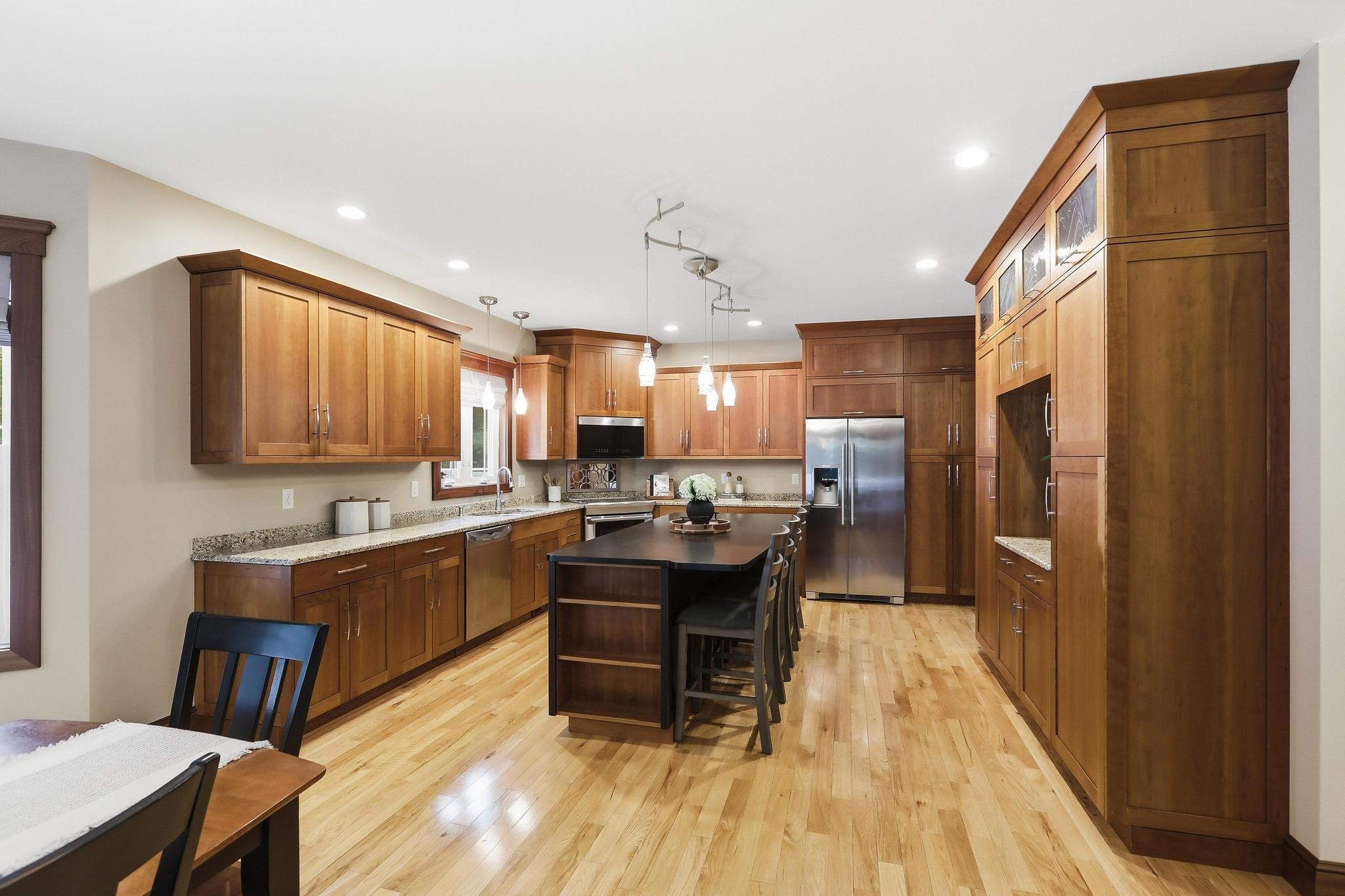 9 Jacob Road Windham, NH 03087 - Photo 5 of 49 Gallery Image 5