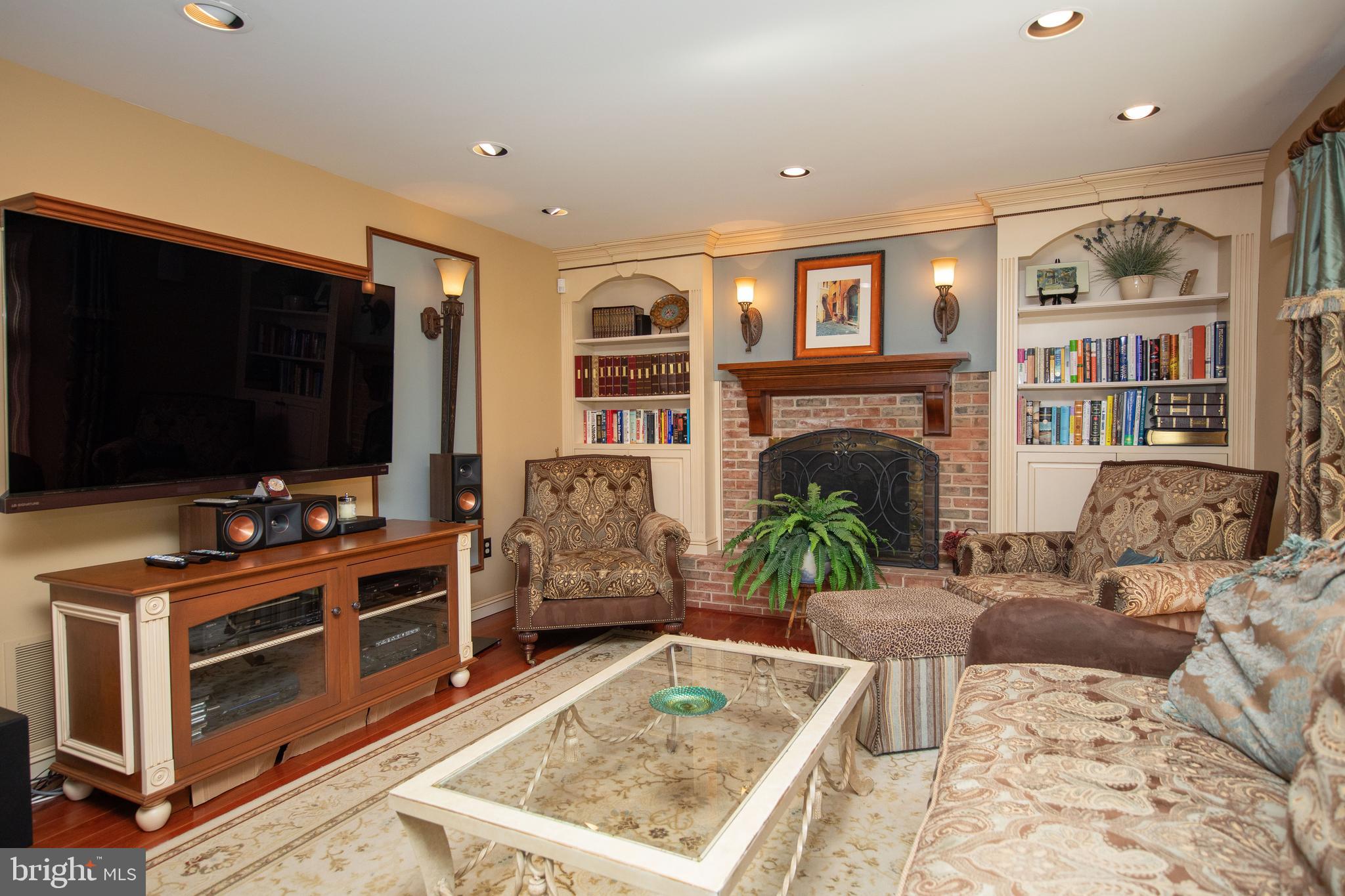 1675 Pembrook Road Ambler, PA 19002 - Photo 16 of 51 Great Room