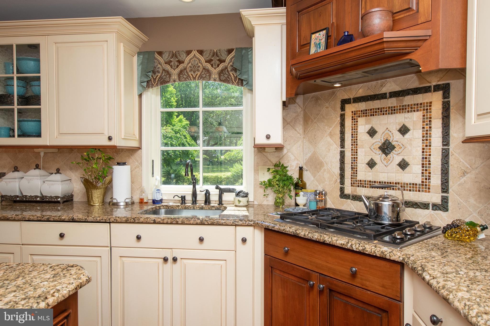 1675 Pembrook Road Ambler, PA 19002 - Photo 8 of 51 Kitchen