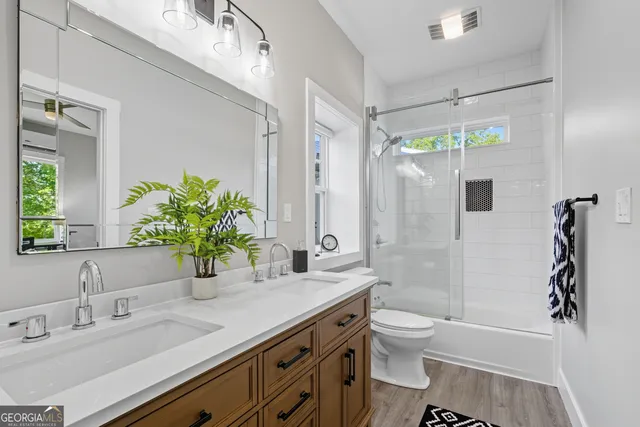 $449,000 | 929 Crescent Drive, Toccoa, GA 30577