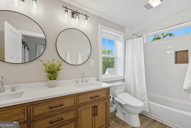 $449,000 | 929 Crescent Drive, Toccoa, GA 30577