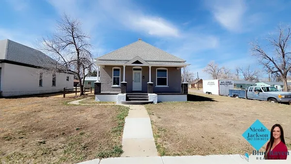 $199,900 | 1109 10th Street, Wheatland, WY 82201