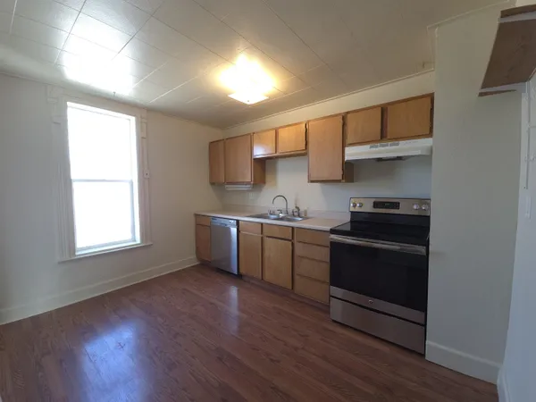 $199,900 | 1109 10th Street, Wheatland, WY 82201