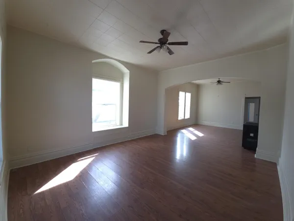 $199,900 | 1109 10th Street, Wheatland, WY 82201