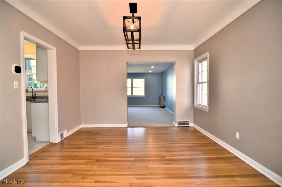 2568 Saybrook Road Cleveland, OH 44118 - Photo 11 of 50 Gallery Image 11