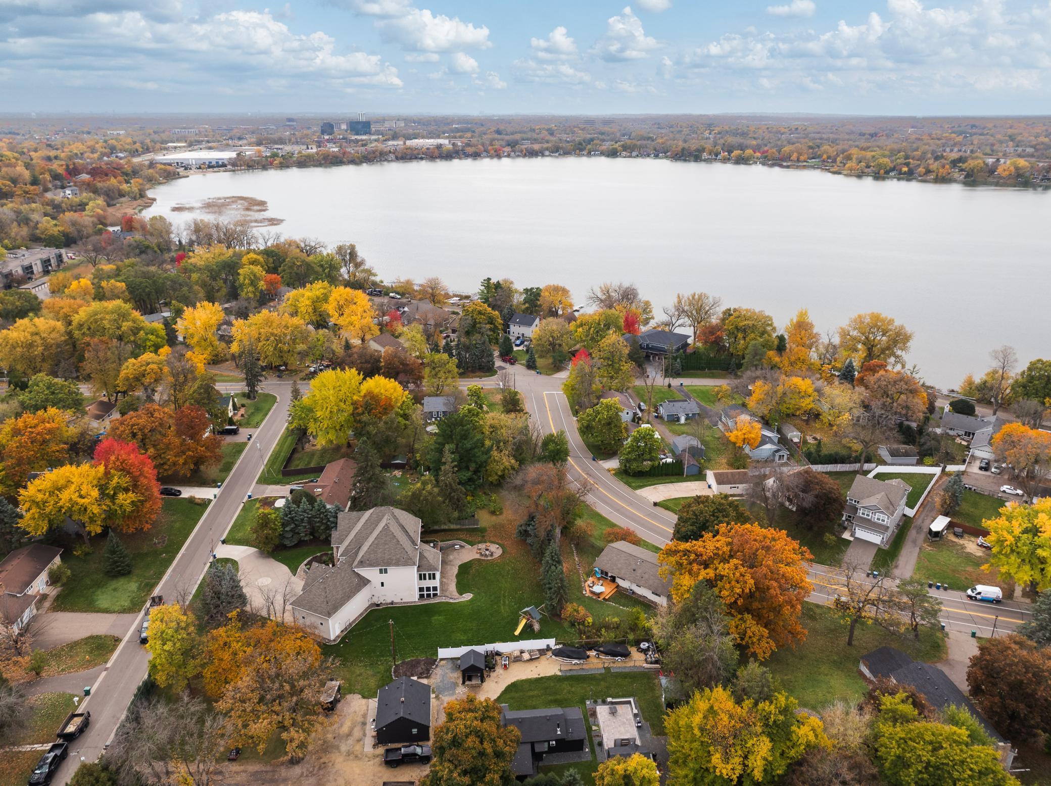 2610 Medicine Ridge Road Plymouth, MN 55441 - Photo 46 of 48
