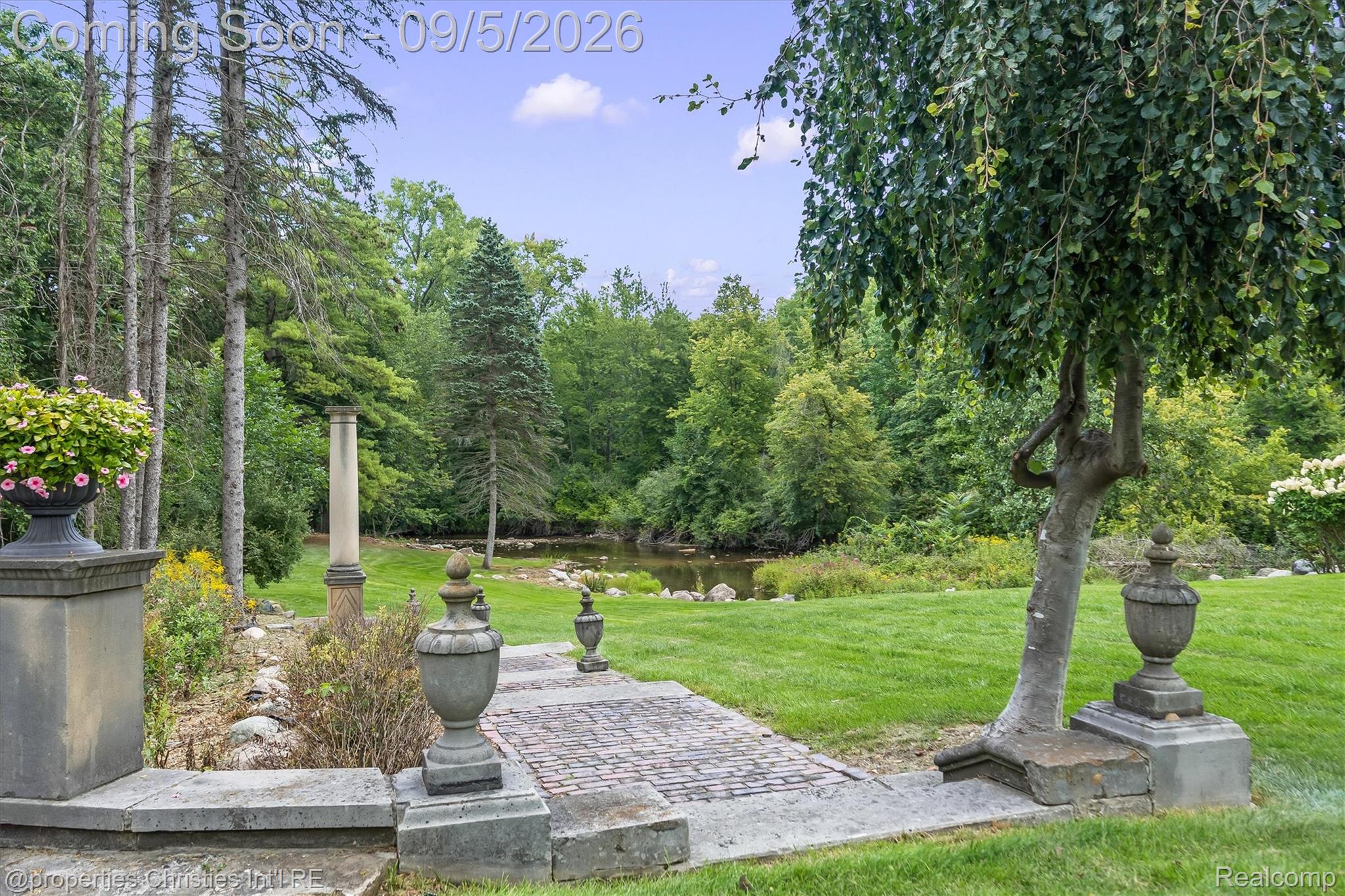 1540 Mill Race Road Rochester, MI 48306 - Photo 86 of 99 188-New - 27.jpg