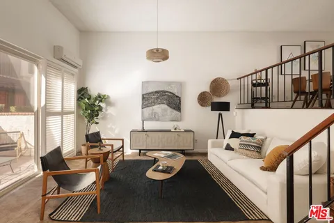 $699,000 | 1711 Grismer Avenue, Unit 72, Burbank, CA 91504