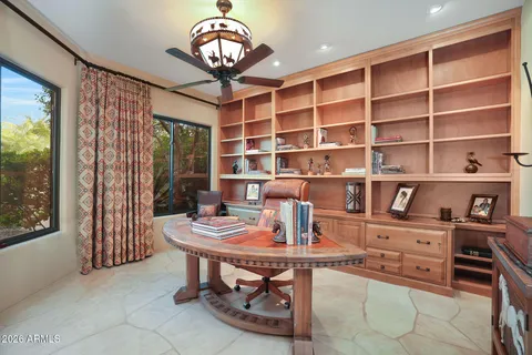 $1,600,000 | 11023 East De La O Road, Scottsdale, AZ 85255