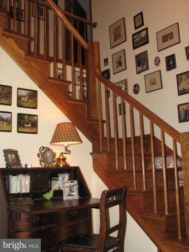 1711 Scott Road Pylesville, MD 21132 - Photo 4 of 30 Two story foyer