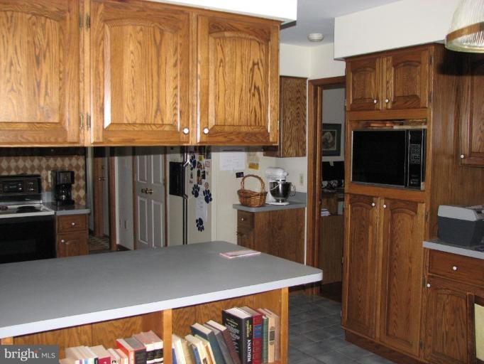 1711 Scott Road Pylesville, MD 21132 - Photo 9 of 30 Kitchen