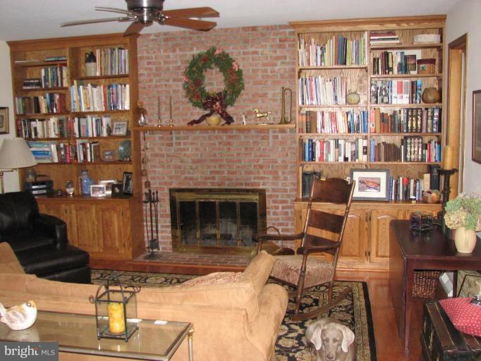 1711 Scott Road Pylesville, MD 21132 - Photo 10 of 30 Family Room