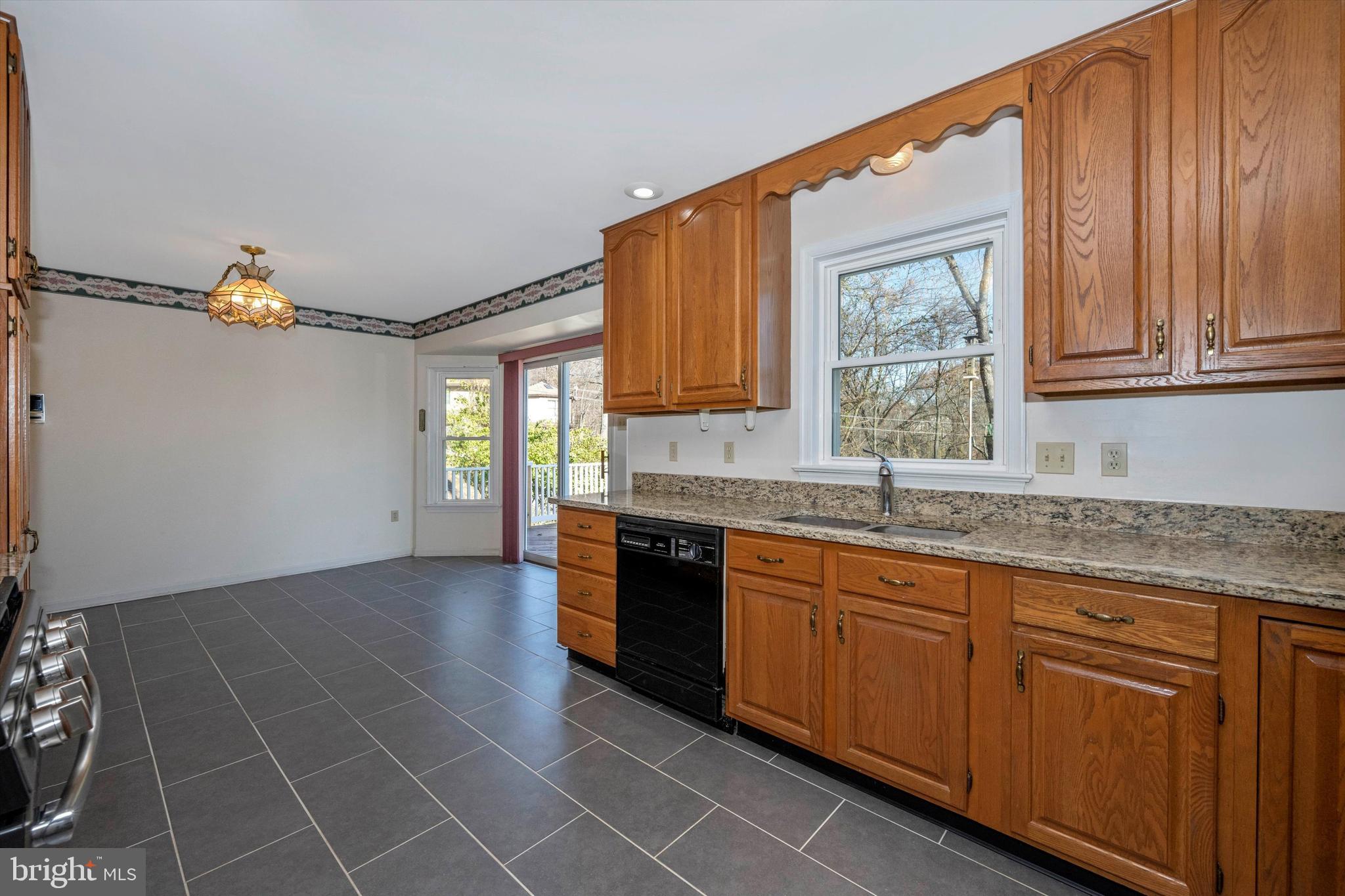 8579 Indian Springs Road Frederick, MD 21702 - Photo 17 of 79