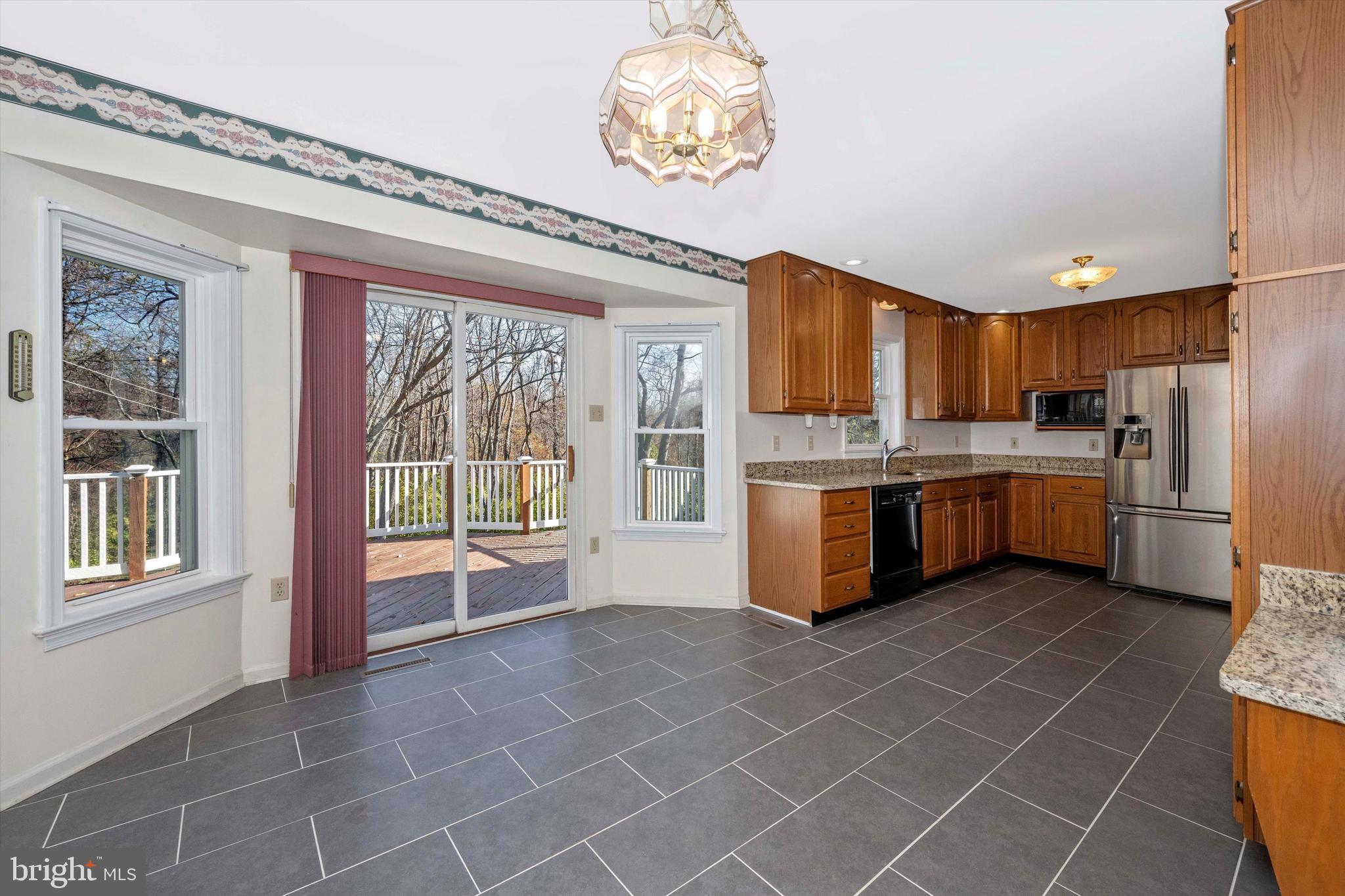 8579 Indian Springs Road Frederick, MD 21702 - Photo 19 of 79