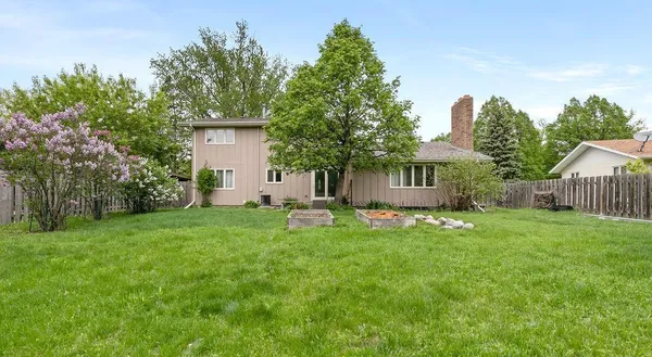 $378,500 | 3667 Evergreen Road North, Fargo, ND 58102