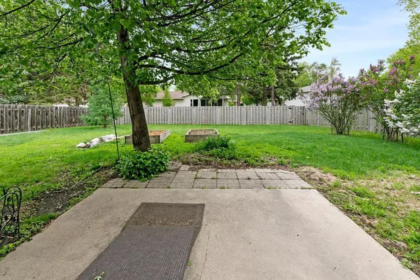 $378,500 | 3667 Evergreen Road North, Fargo, ND 58102