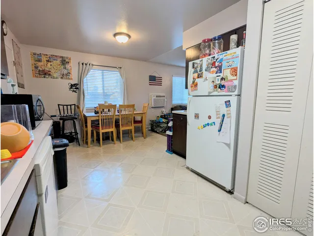 a view of a storage & utility room