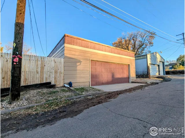 a backyard of a house