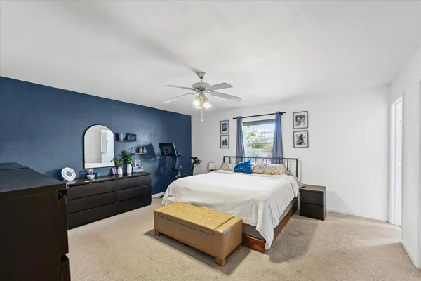 $339,900 | 1708 Magnolia Drive, St. Joseph, IL 61873