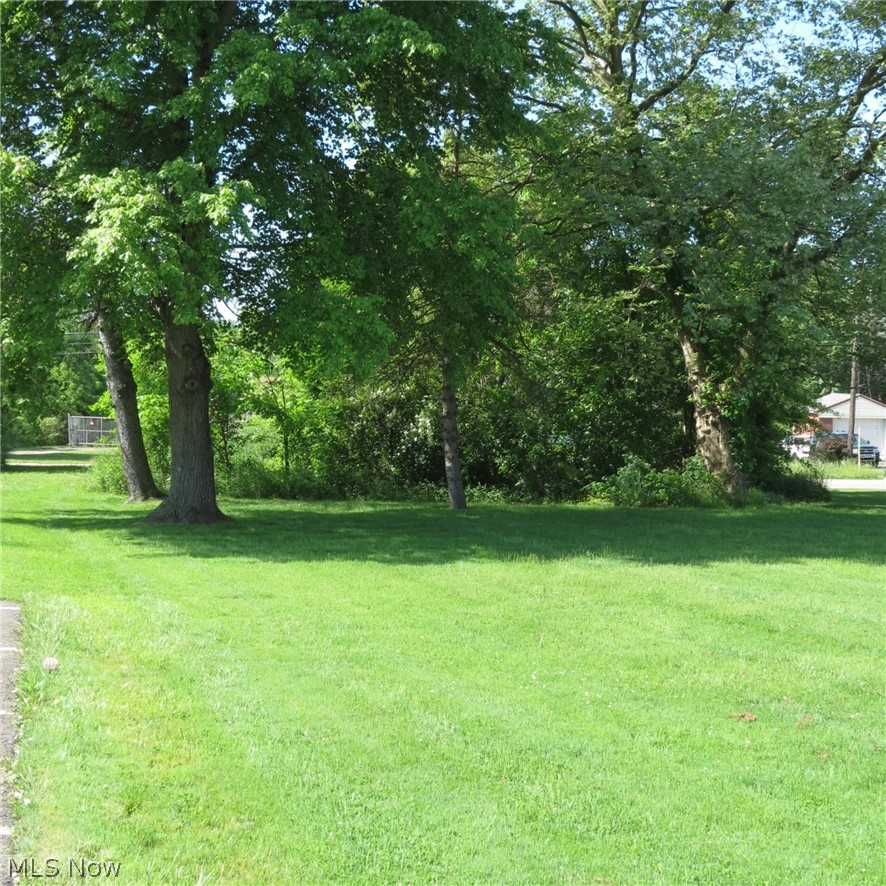 137 State Road Northwest Warren, OH 44483 - Photo 25 of 32 Gallery Image 25