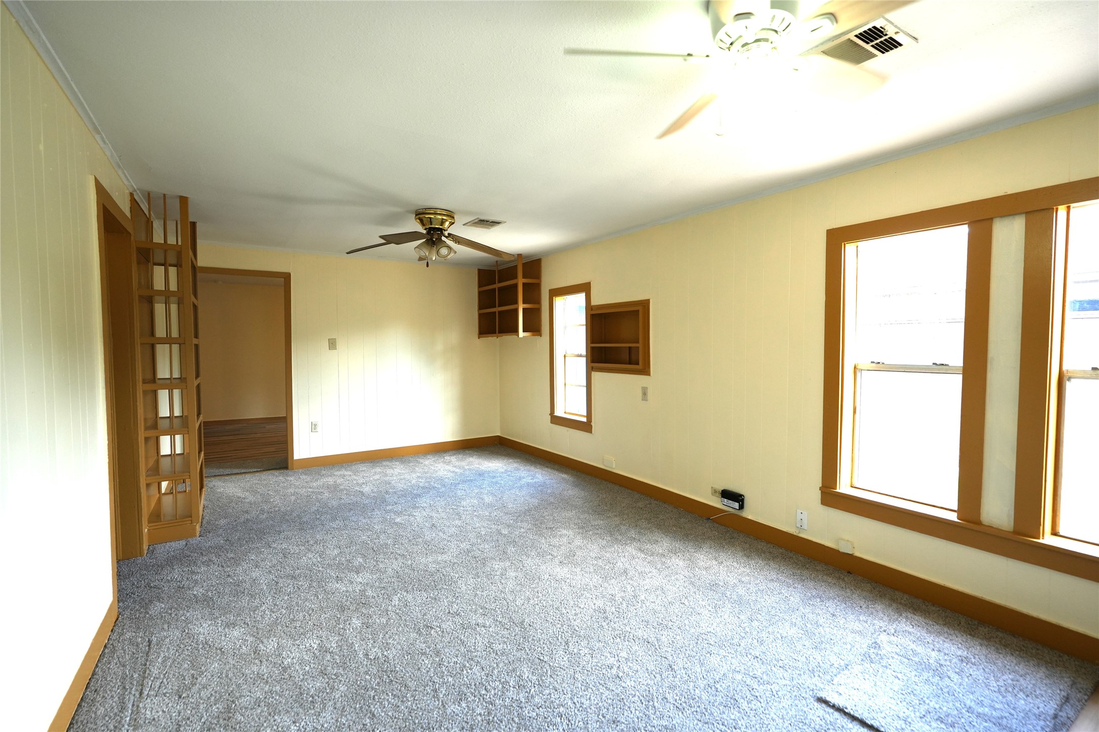 1337 3rd Street Hempstead, TX 77445 - Photo 5 of 30 Gallery Image 5