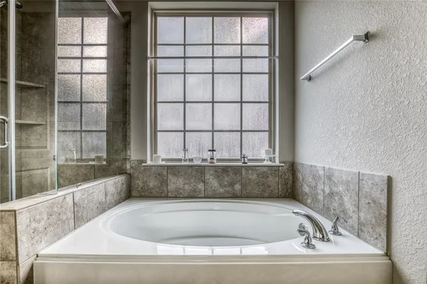$474,900 | 1827 Basin Trail, Brenham, TX 77833