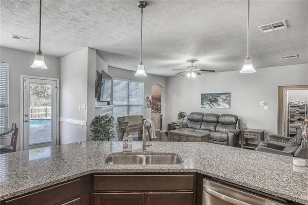 $474,900 | 1827 Basin Trail, Brenham, TX 77833