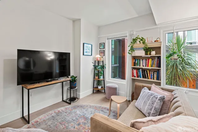 $2,950 | 950 Tennessee Street, Unit 217, San Francisco, CA 94107