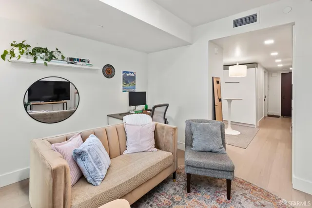 $2,950 | 950 Tennessee Street, Unit 217, San Francisco, CA 94107