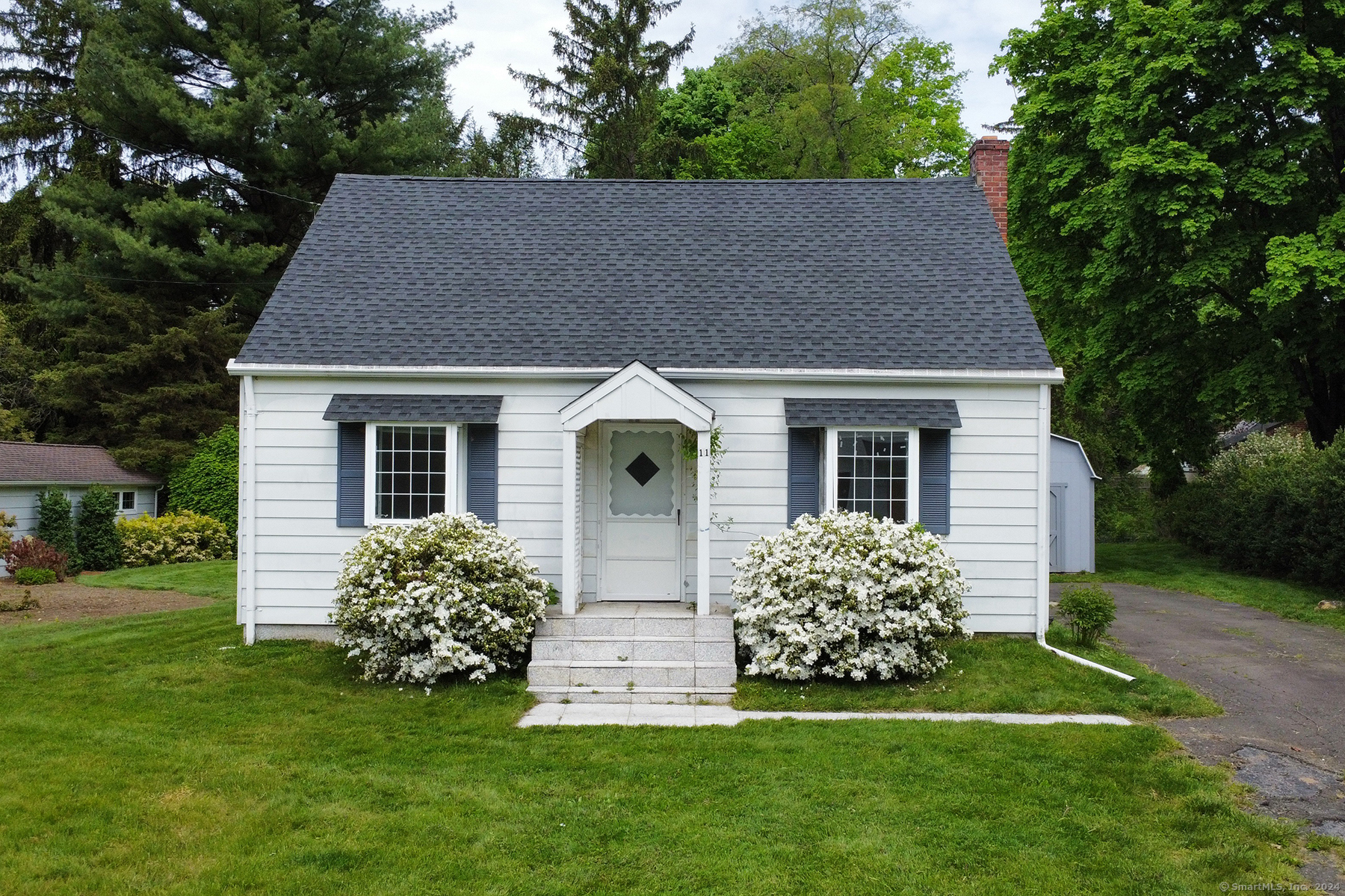 11 Deerfield Road Wilton, CT 06897 - Photo 1 of 1 Opportunity, Opportunity, Opportunity, Location, Location, Location