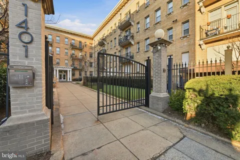 $374,000 | 1401 Columbia Road Northwest, Unit 414, Washington, DC 20009