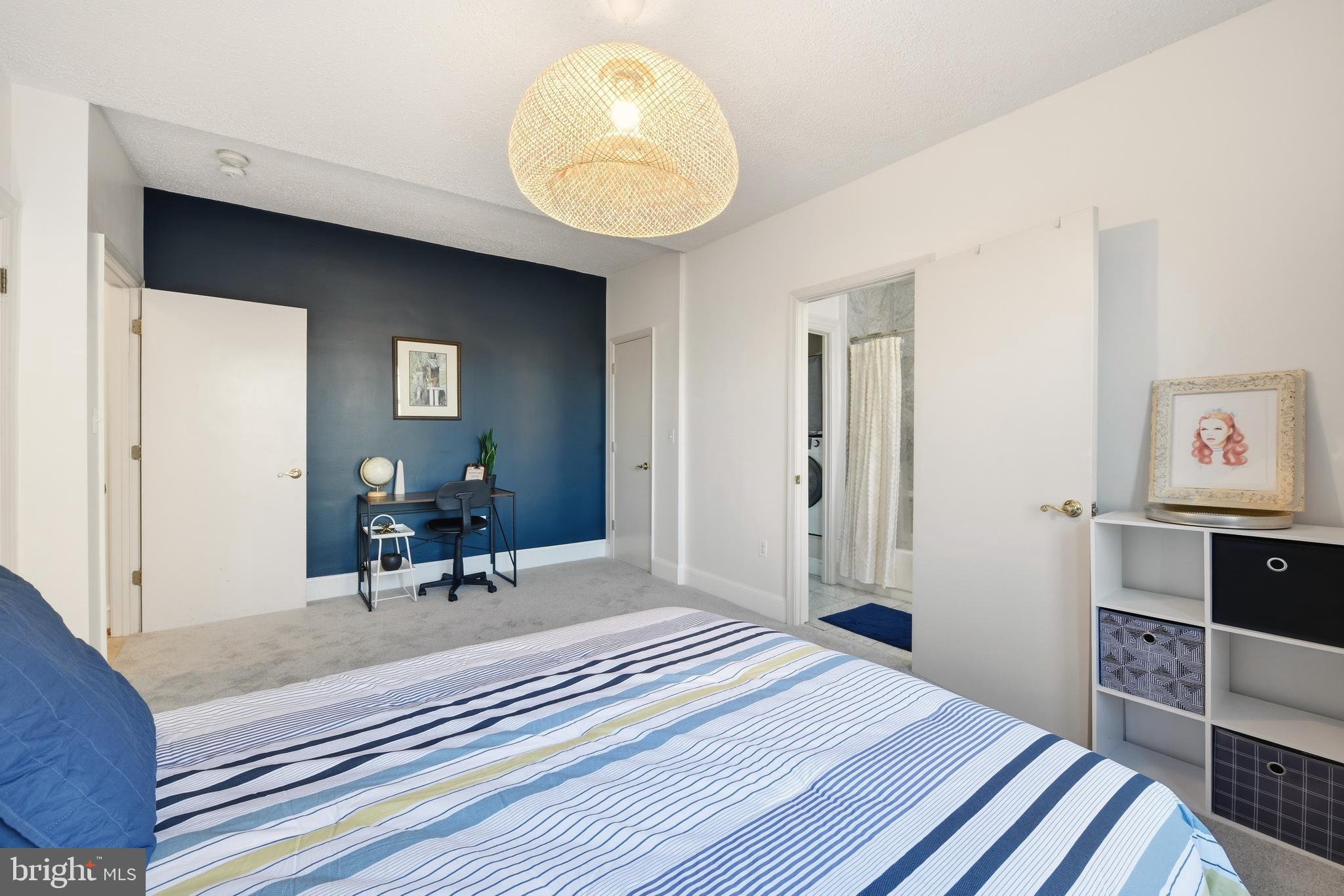 1401 Columbia Road Northwest, Unit 414 Washington, DC 20009 - Photo 30 of 39