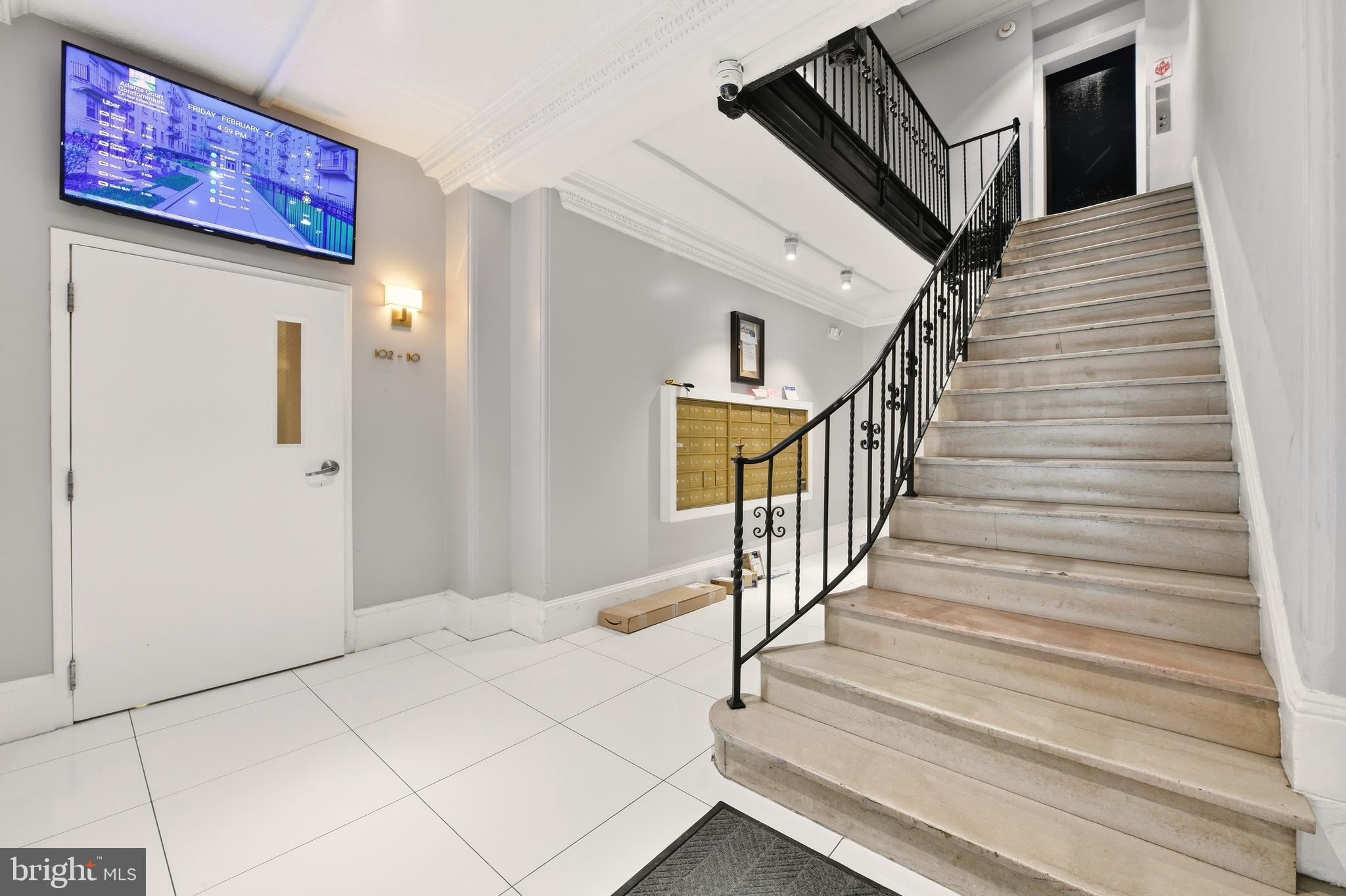 1401 Columbia Road Northwest, Unit 414 Washington, DC 20009 - Photo 4 of 39