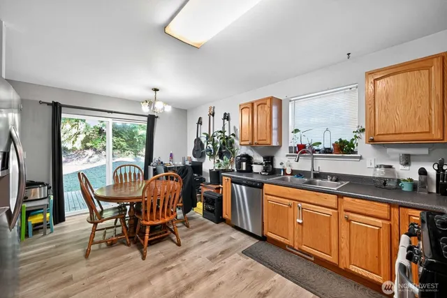 $479,900 | 2972 Brook Lane, Sedro-Woolley, WA 98284