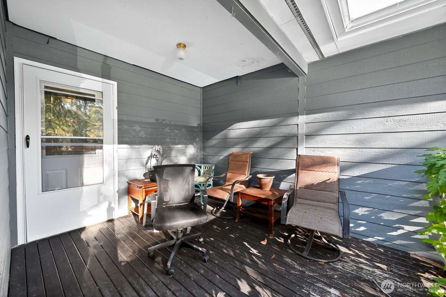 2972 Brook Lane Sedro-Woolley, WA 98284 - Photo 4 of 35 a view of a chairs and table in a patio