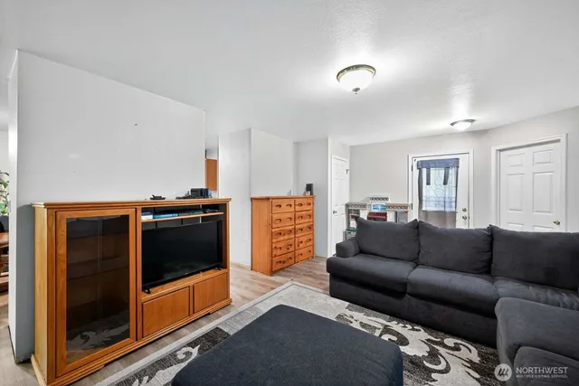 $479,900 | 2972 Brook Lane, Sedro-Woolley, WA 98284