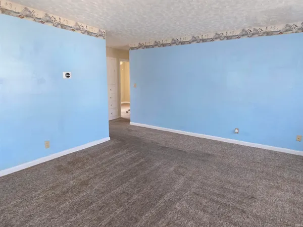 $105,000 | 2559 Sweetser Avenue, Evansville, IN 47714